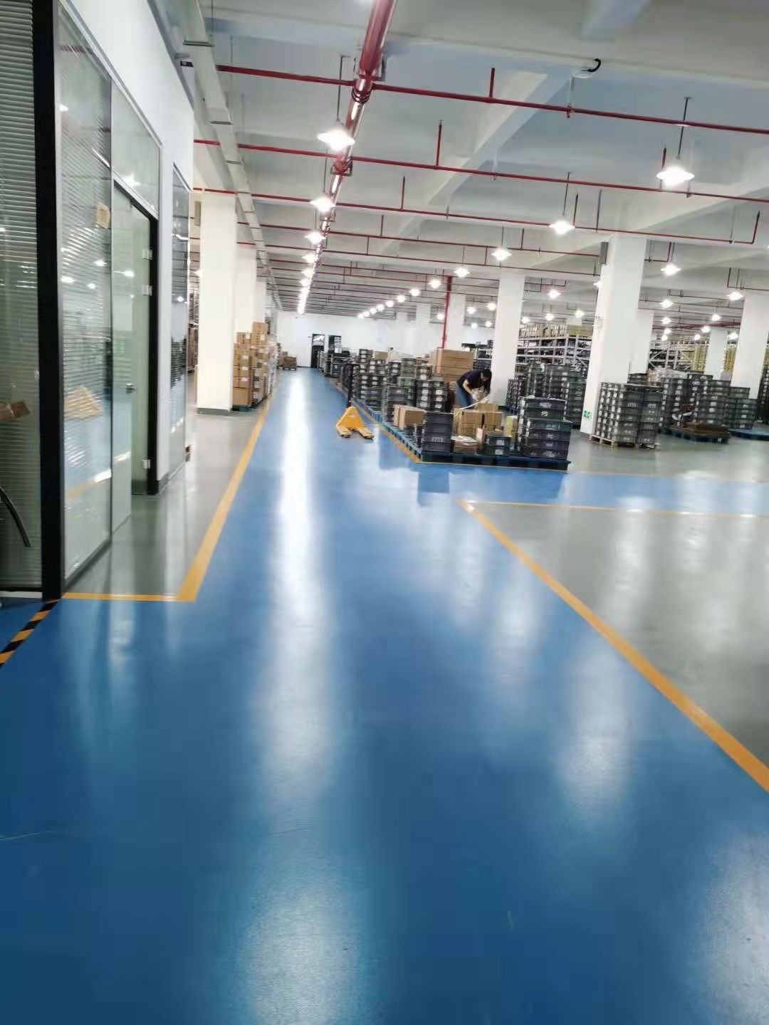 無(wú)溶劑聚氨酯超耐磨
